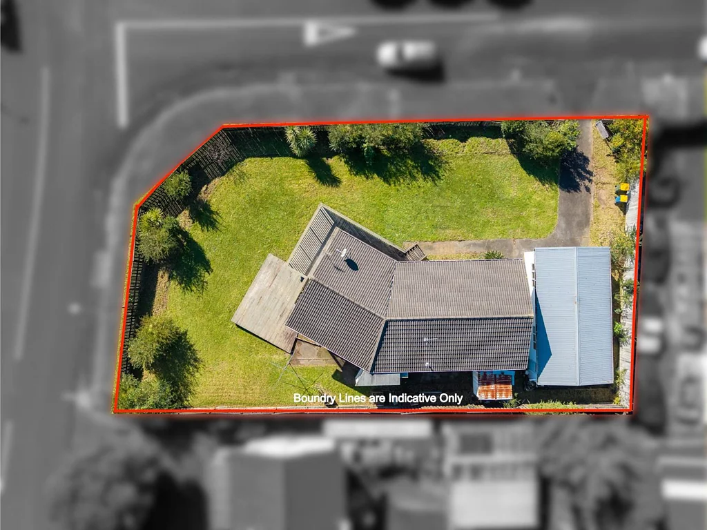 2 Longreach Drive, Sunnyvale, Waitakere City, Auckland