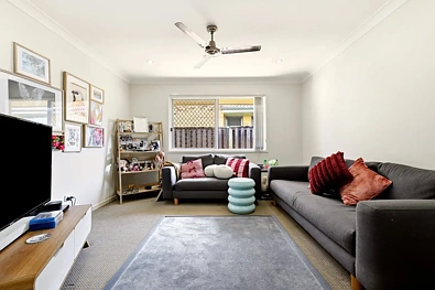 25 Bowerbird Crescent, Dakabin, QLD 4503, 4房, 2浴, House