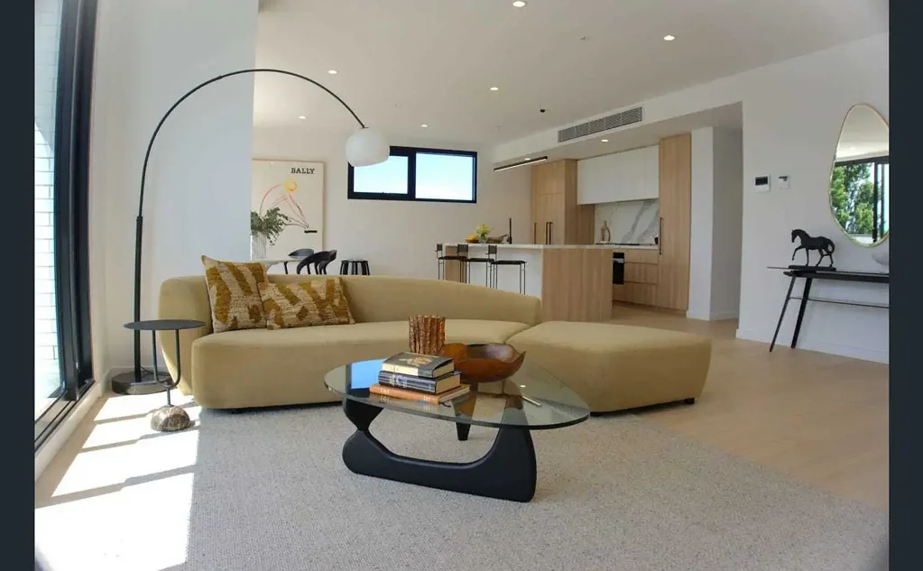 Modern Luxury & Space Brand New Port Melbourne Apartment