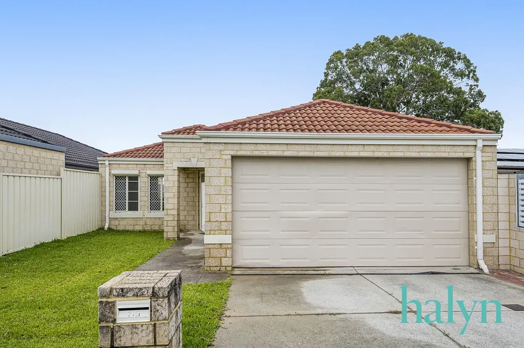 Low-Maintenance Living in a Well-Connected Location