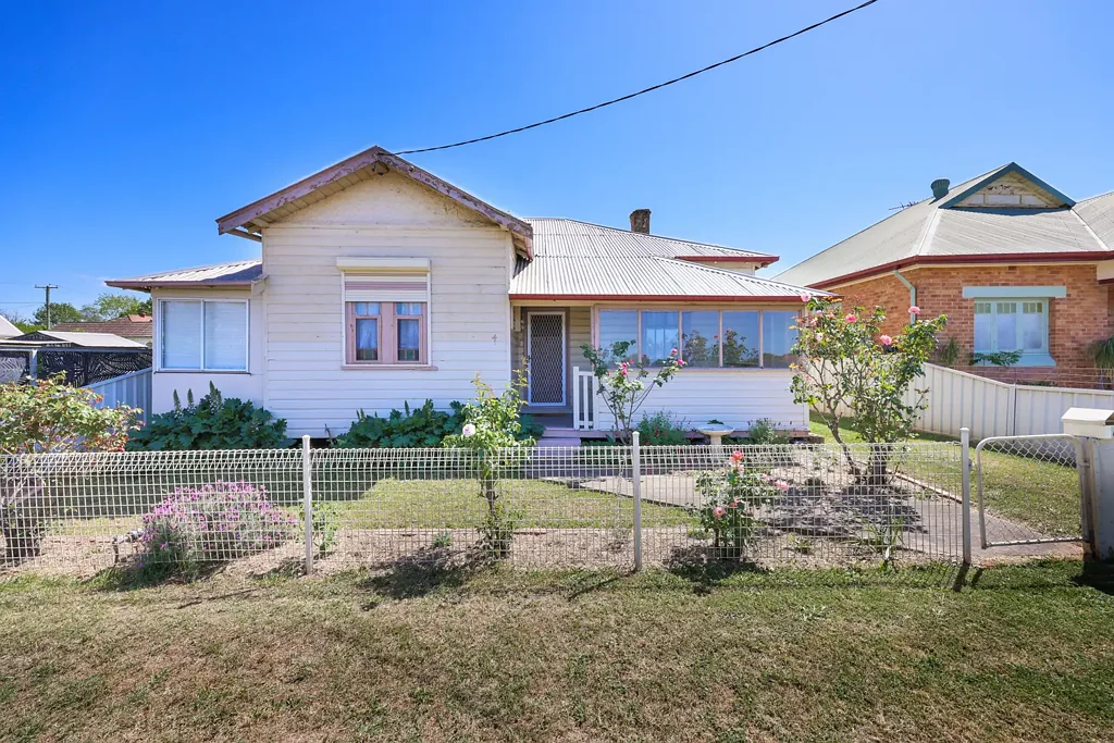 4 Lower William Street, Muswellbrook, NSW 2333