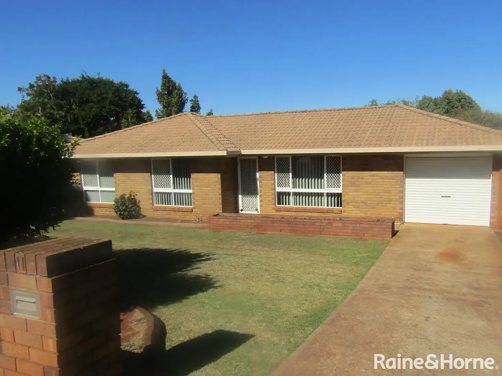 Very Tidy Home In Quiet Area of Town
