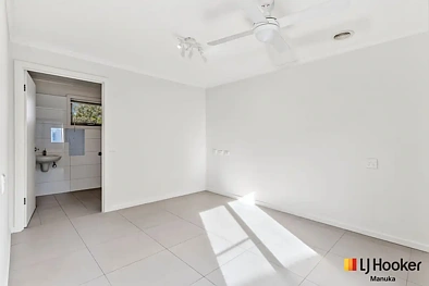 35 Dash Crescent, Fadden, ACT 2904, 5 Schlafzimmer, 3 Badezimmer, House