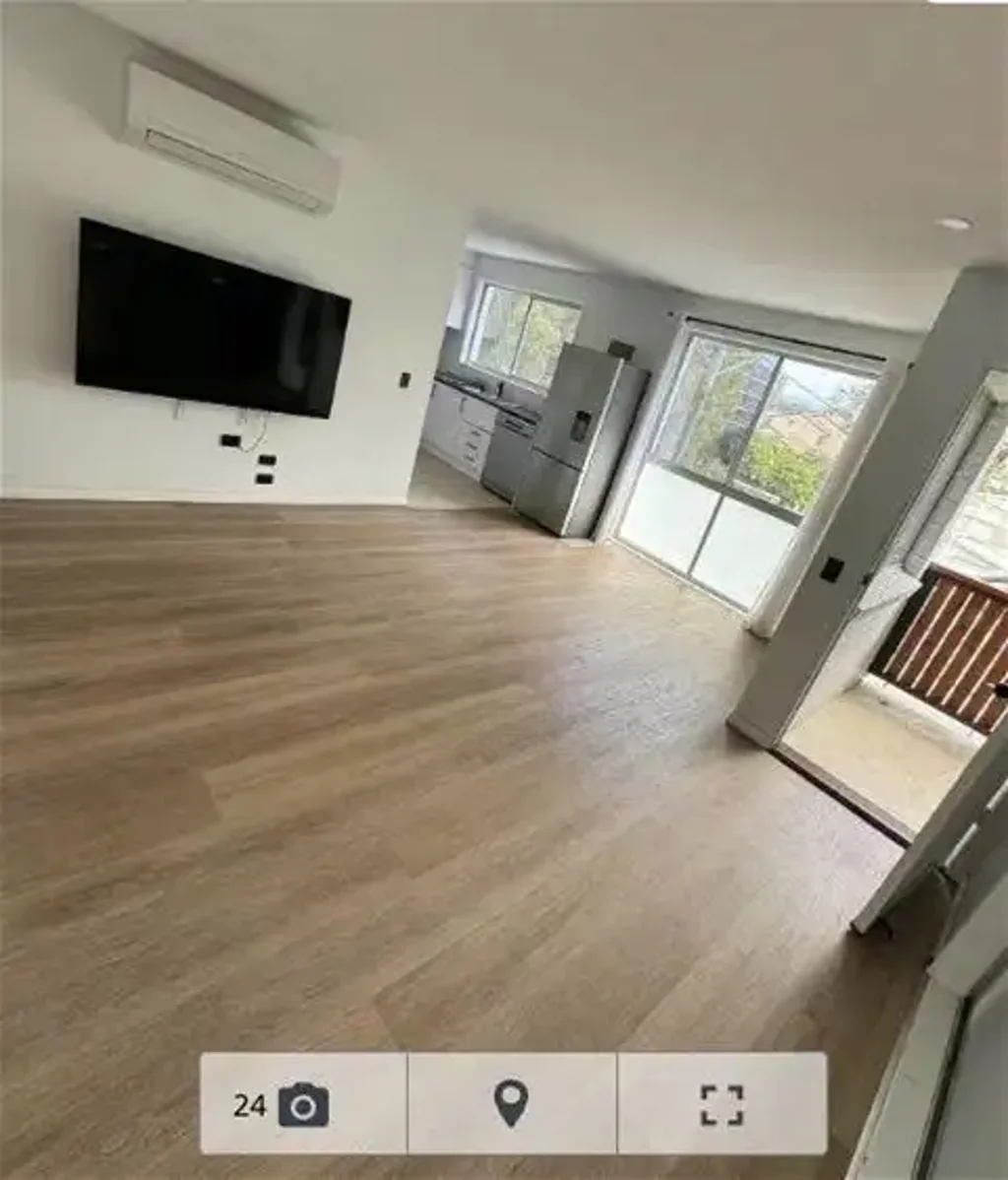 2 BEDROOM FURNISHED (OR NON-FURNISHED) 300m oceanside of the highway to North Burleigh and Miami beaches