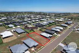 58 EVESHAM CCT, North Tamworth