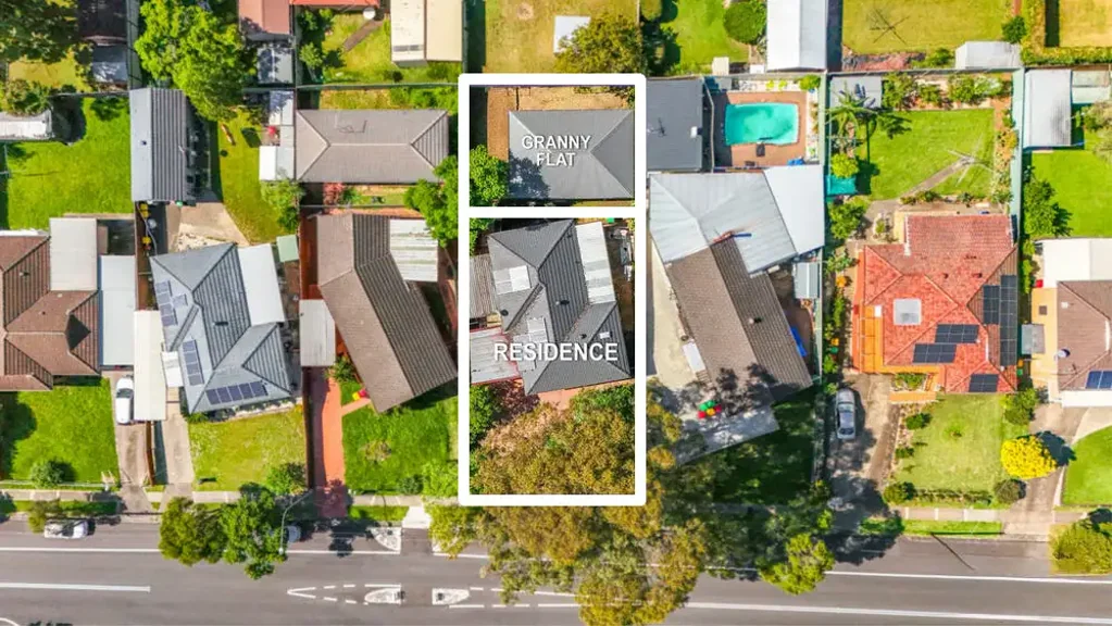 Marayong 5房 宽敞三卧 557.4sqm地块 独立granny flat 现代厨房 舒适木地板 全新pergola 便利学区 家人首选 HOUSE AND APPROVED GRANNY FLAT