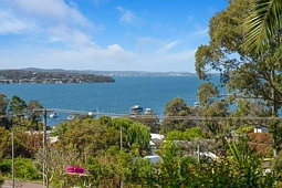 30 Dobell Drive, Wangi Wangi