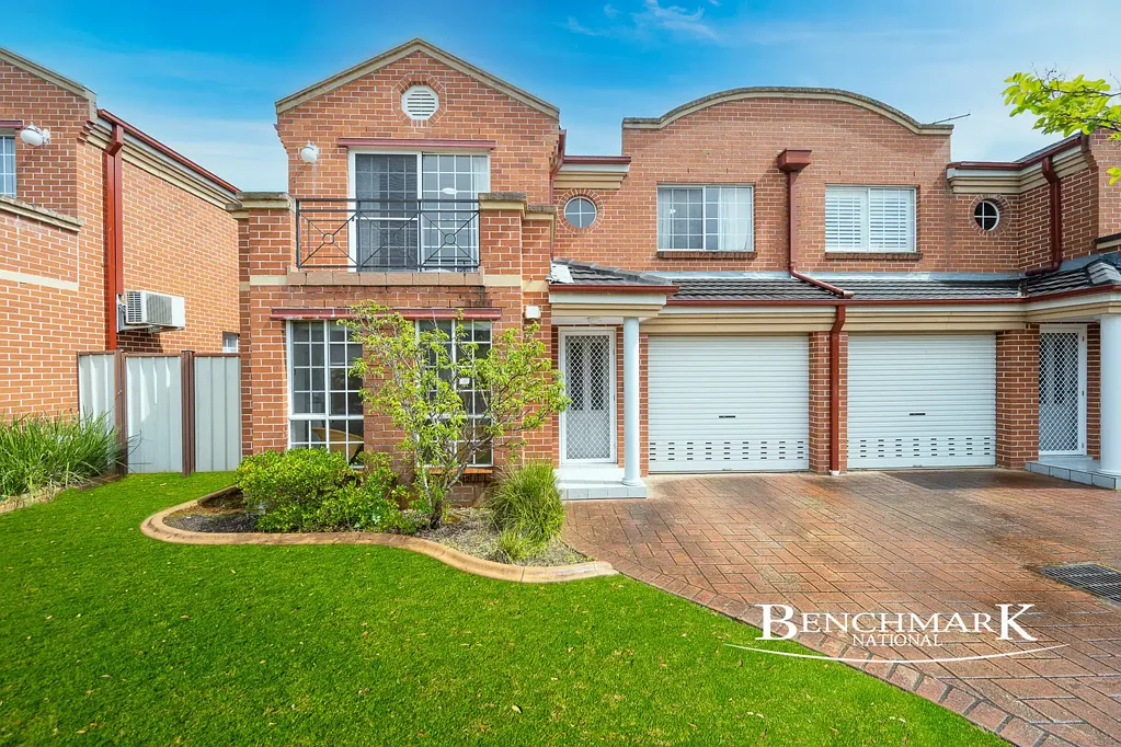 14/32 Claremont Court, Wattle Grove, NSW 2173