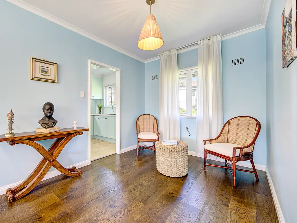 Turramurra 2غرفة نوم Graceful Apartment Rare Offering - Period Elegance Building