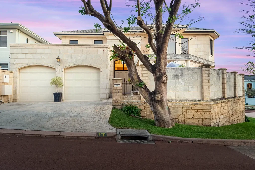 17 Chipperfield Court, Mosman Park, WA 6012