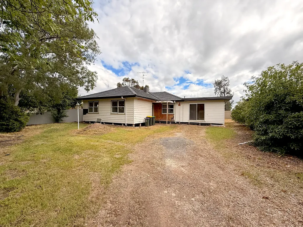 6 Kalimna Avenue, Horsham, VIC 3400