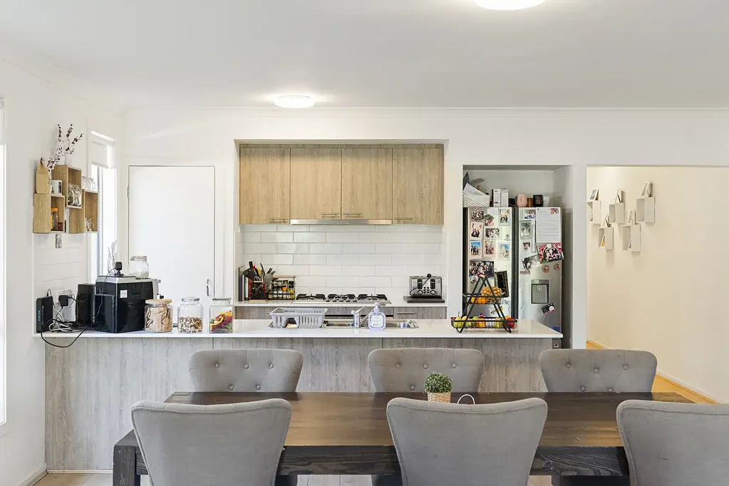 Blakeview 4 Slaapkamer Welcome to Your New Place, Spacious Family Living with Modern Comforts