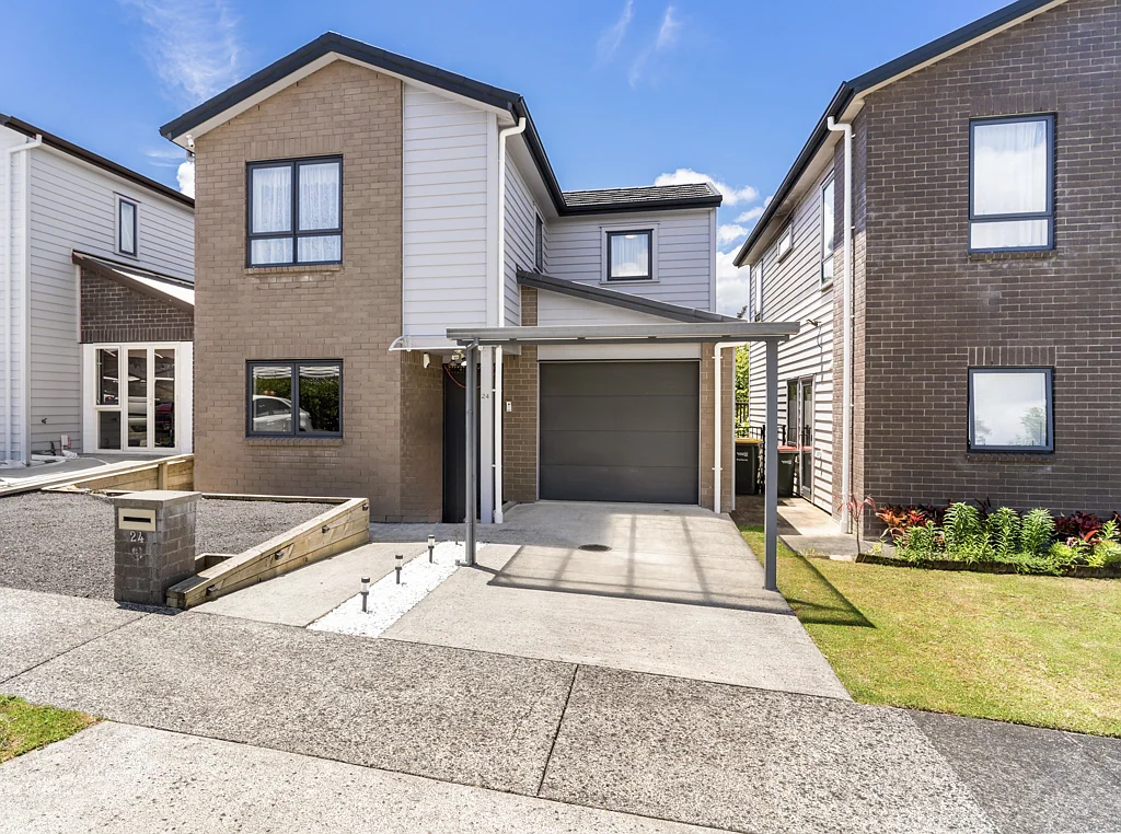 24 Tutuwhatu Crescent, Weymouth, Manukau City, Auckland