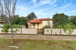 2 Redlynch Road, Salisbury North