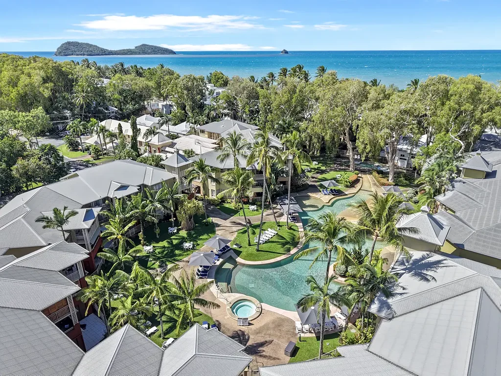 Palm Cove 2 Slaapkamer Palm Cove Living Just Steps from the Beach