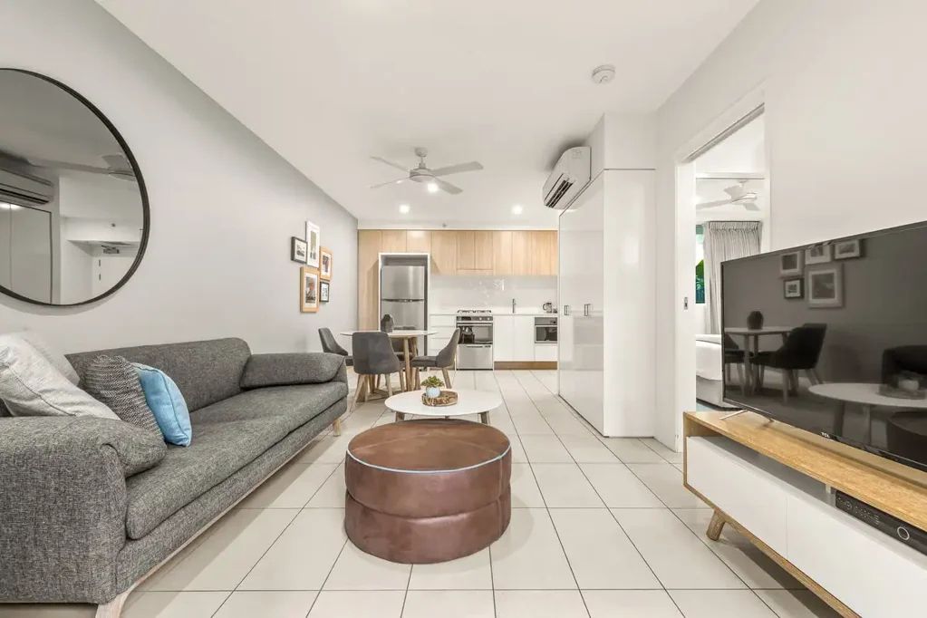 Hamilton 1Habitaciones Resort-Style Living with a Private Courtyard at Alcyone Residences, The Heart Of Hamilton