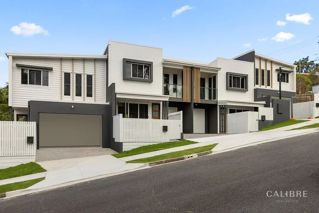 Brand new 3 bedroom townhomes in the heart of Mt Gravatt
