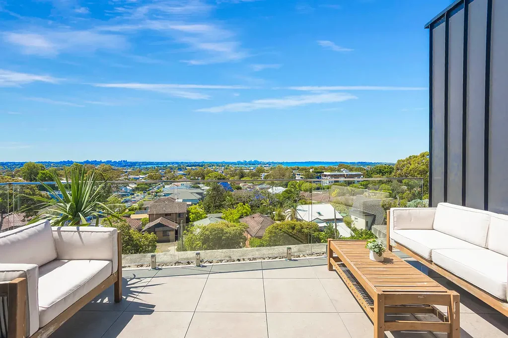 Caringbah 2ਬੈੱਡਰੂਮ Penthouse Style Perfection with Panoramic Northerly Views