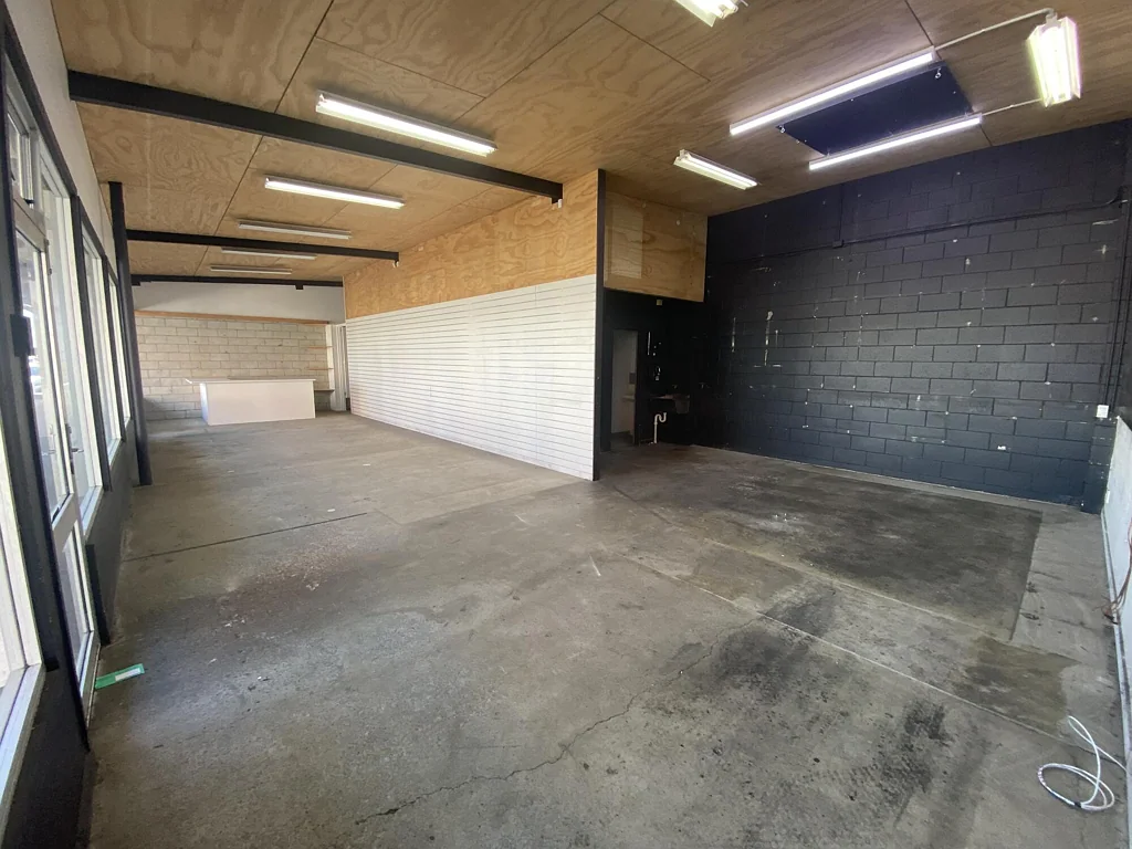 Palmerston North Central High exposure retail for lease!
