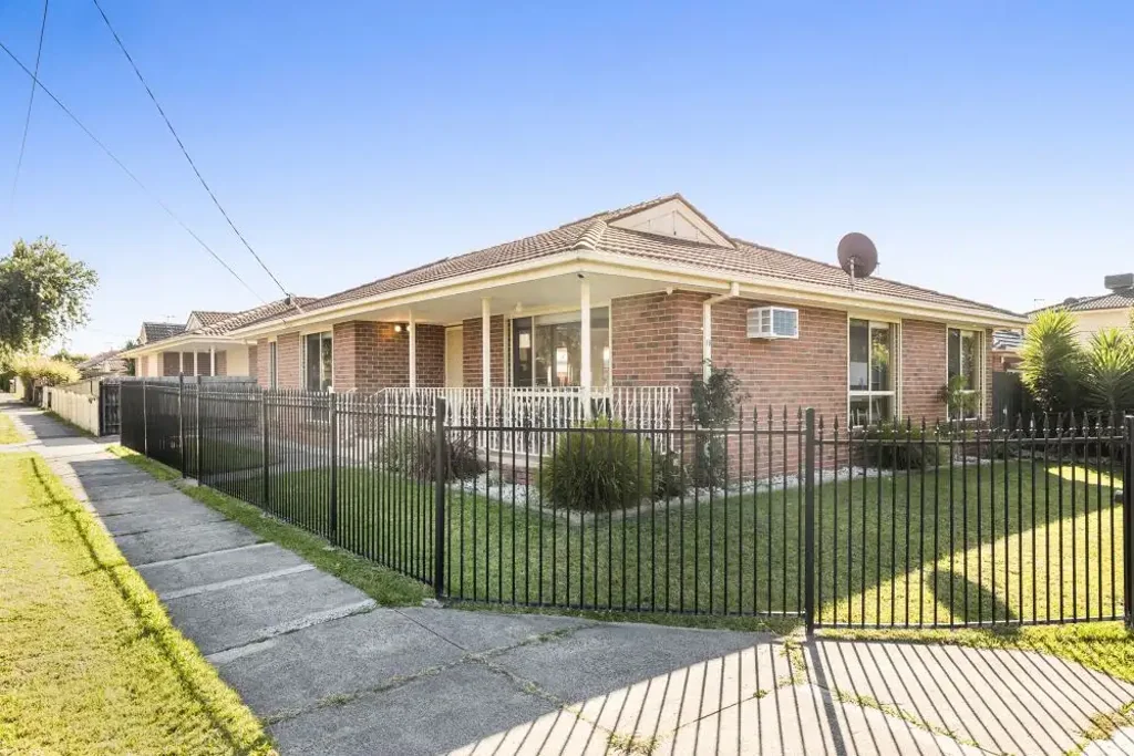 Spacious Family Home in a Convenient Dandenong Location