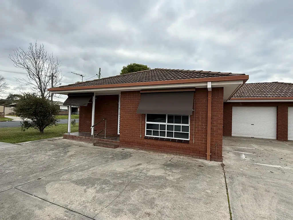 Renovated Townhouse
