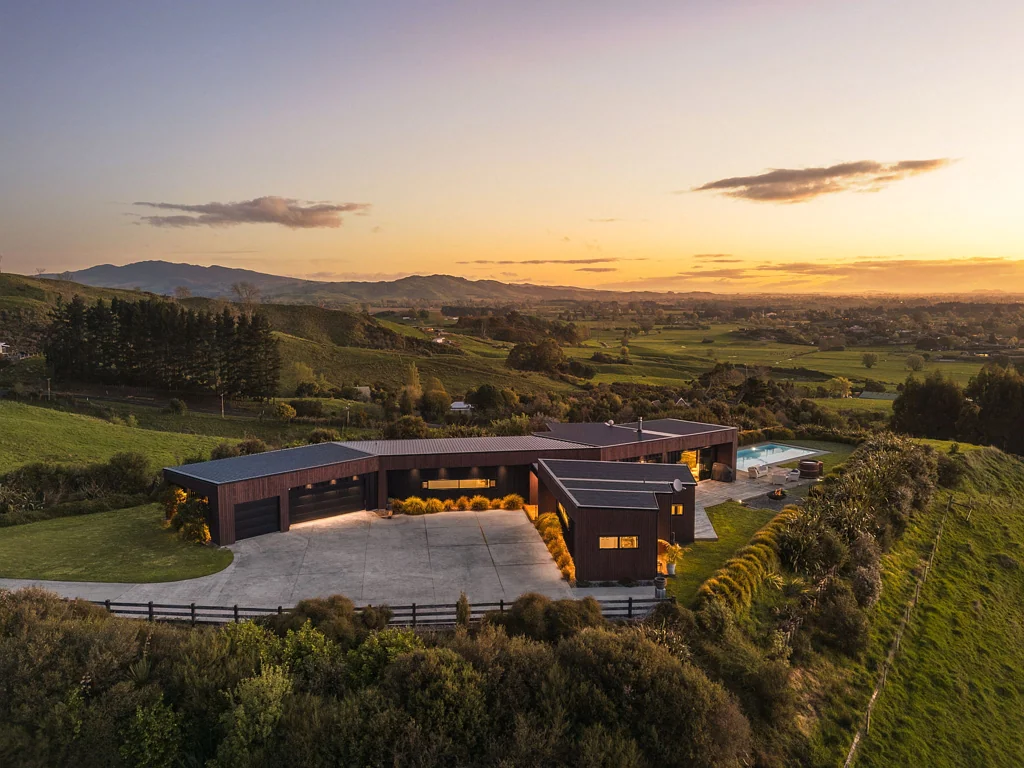 Cambridge  Elevated elegance with breathtaking views