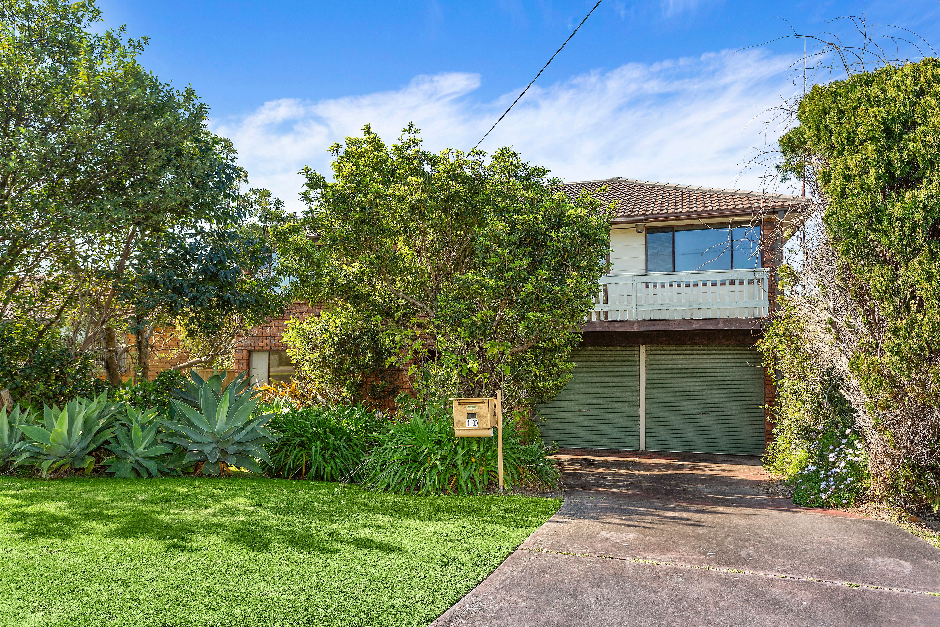 10 TOMBONDA DR, KIAMA NSW 2533, 0房, 0浴, House