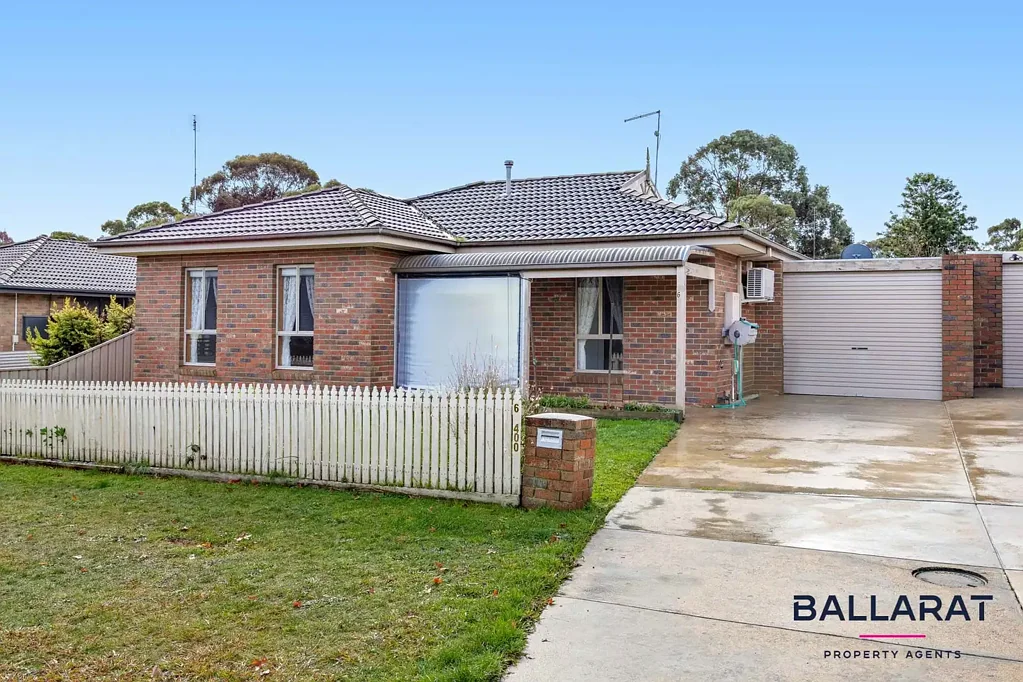 Spacious Two Bedroom Unit Nestled in the Heart of Beautiful Buninyong