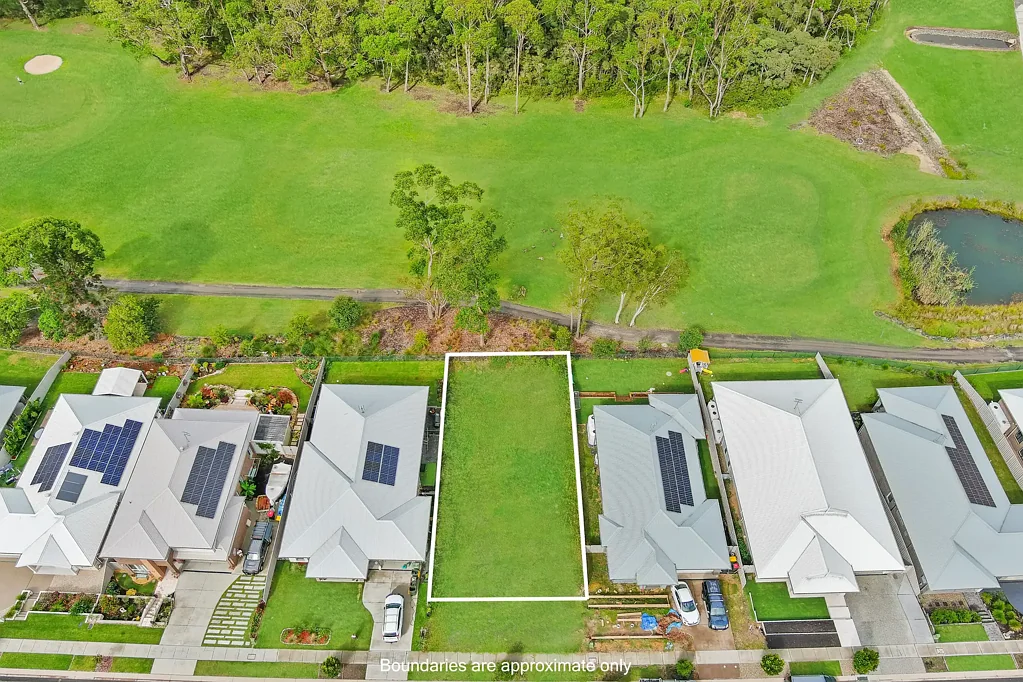 Sussex Inlet Golf course frontage