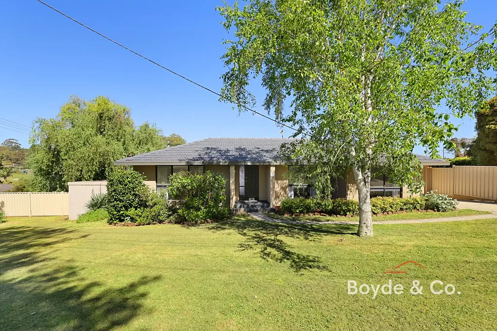 26 Wood Street, Drouin, VIC 3818