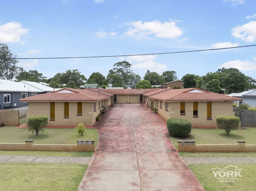 46 Llewellyn Street, Centenary Heights, QLD 4350