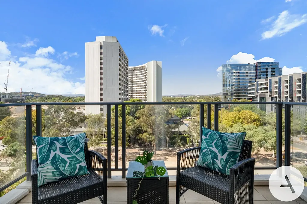 City 1Habitaciones Spacious City Living in the Heart of Canberra - Brand New Carpet and Fresh Paint