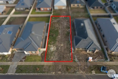 Winter Valley  One of the last in Yorkdale, don't miss this one!