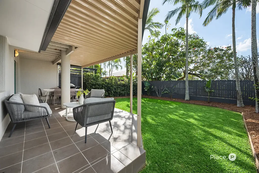 Hawthorne 2Zimmer Auction this Saturday 22nd August at 12:00pm on-site