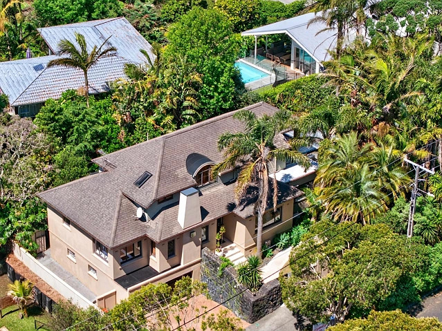 15 Walford Road, Point Chevalier, Auckland City