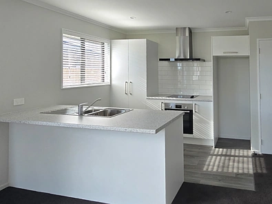 Tidy Three Bedroom Home In Lincoln!