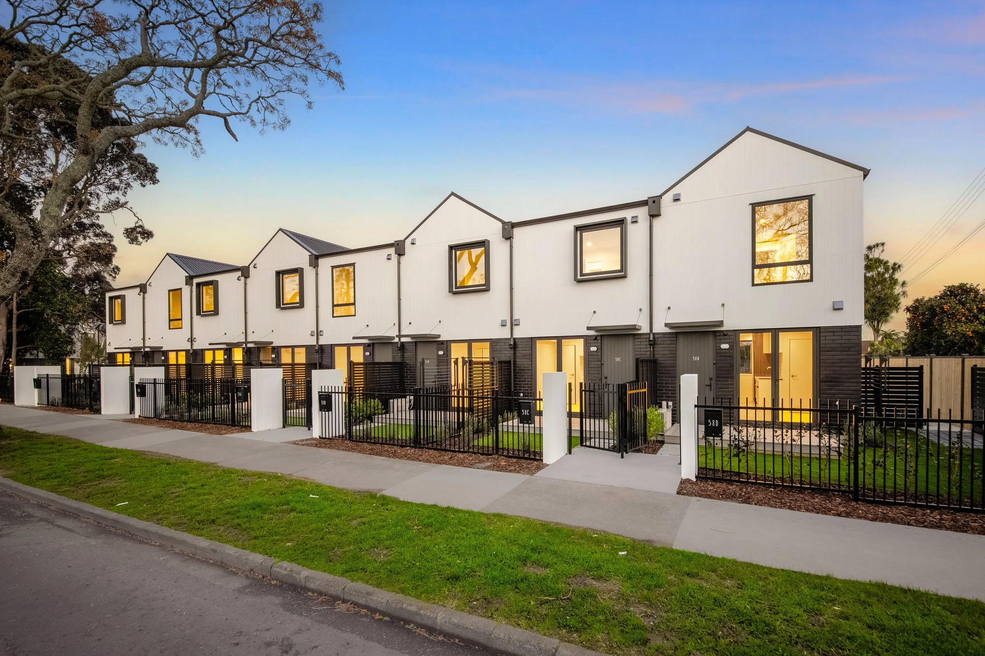 Avondale 2कमरा Contemporary Living in Avondale