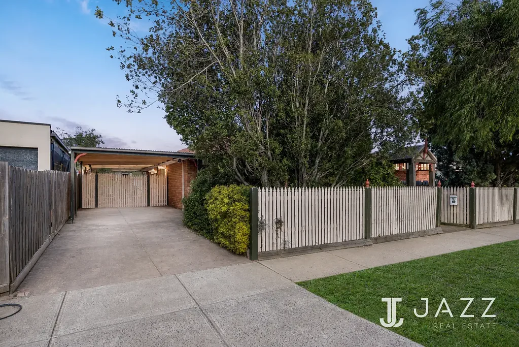 Werribee 3Zimmer Deceased Estate Auction -  MUST BE SOLD!!!