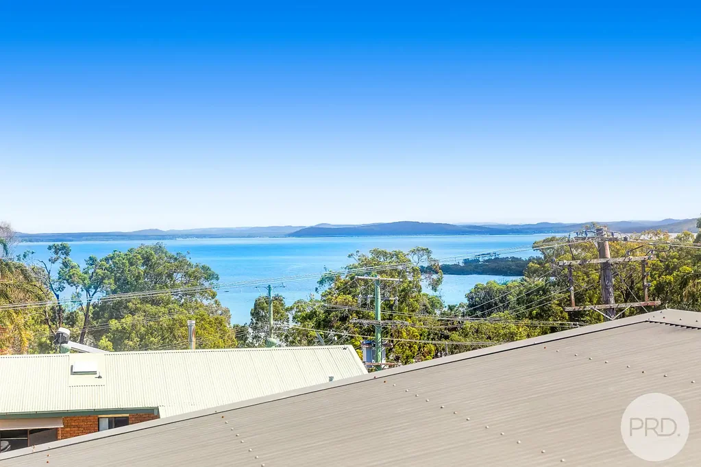 24 Vista Avenue, Soldiers Point, NSW 2317