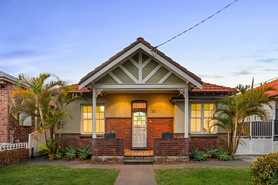 Rosebery 3房 朝北的 Rosebery 住宅：经典特色与现代家庭舒适的完美结合 North-Facing Rosebery Home Of Timeless Character And Modern Family Comfort