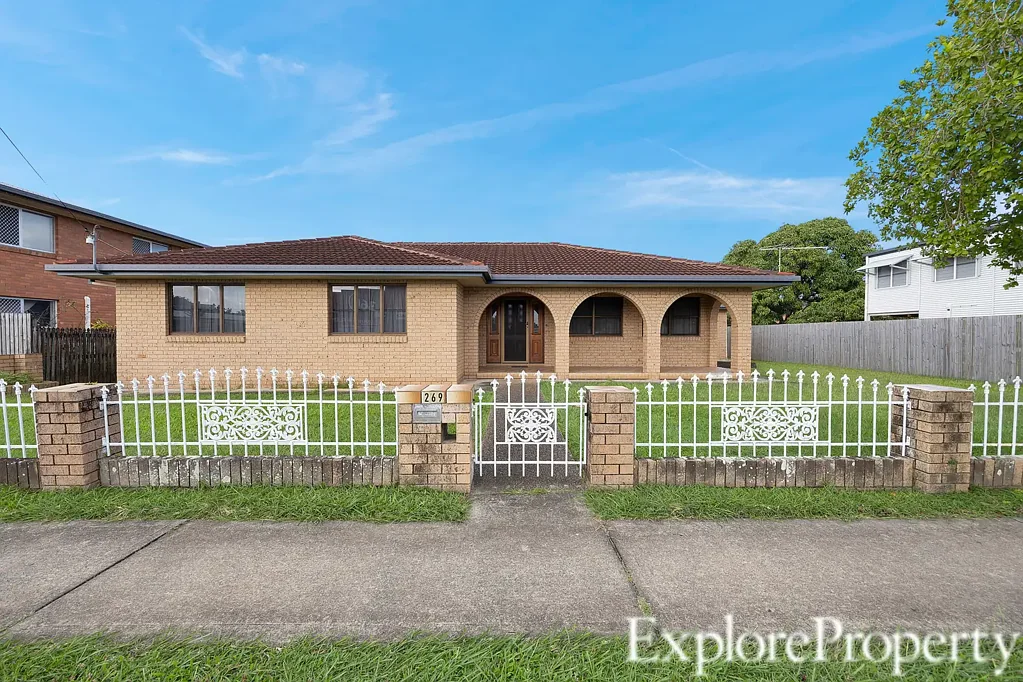 Spacious Home in CBD!