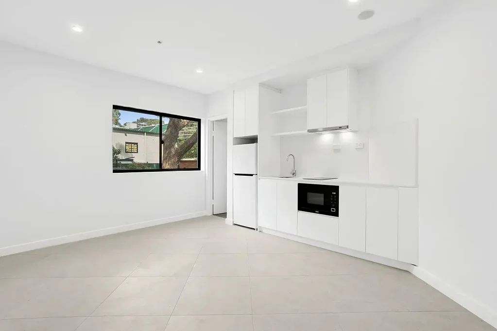 Modern Studio Living in a Prime Northern Beaches Location