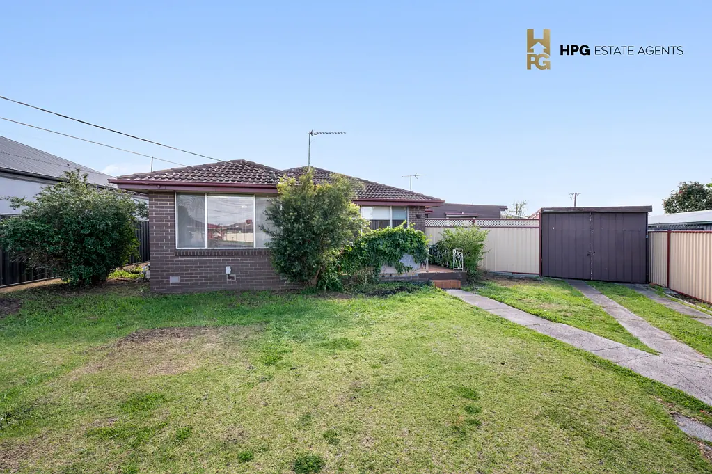 6 Jessop Court, Gladstone Park, VIC 3043