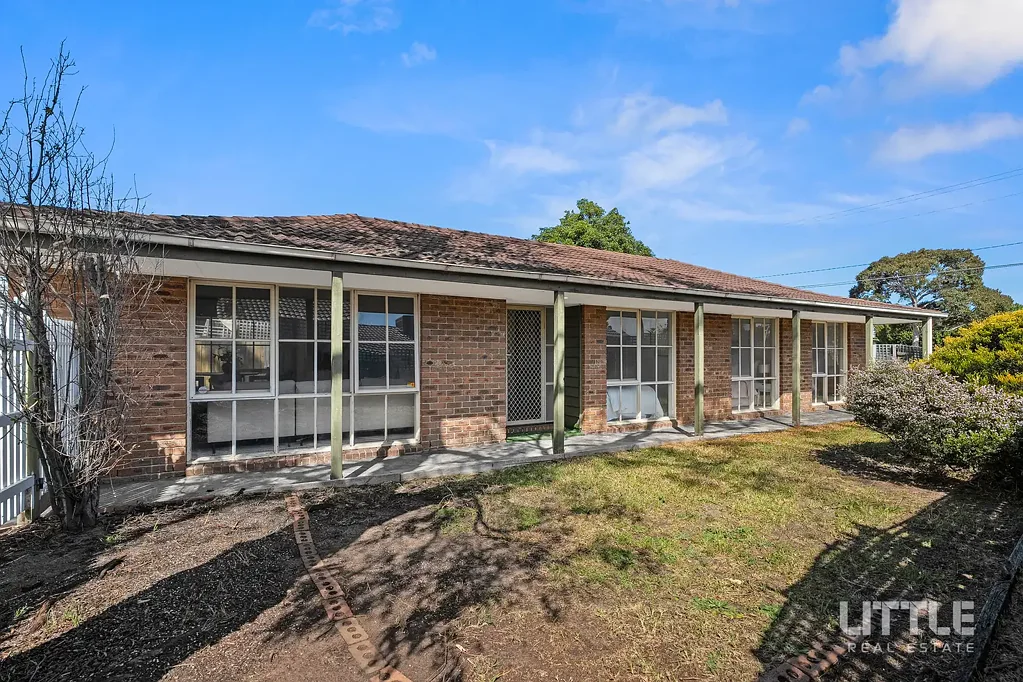 Carrum Downs 3房 宽敞开放布局 完整主卧套间 精美厨房设计 优越学区位置 近海滩公园 交通便捷 PERFECT FIRST HOME OR INVESTMENT IN PRIME LOCATION  !!