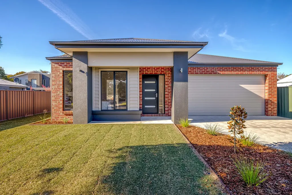 Sale 3 Bedroom QUALITY HOME IN A PRIME LOCATION