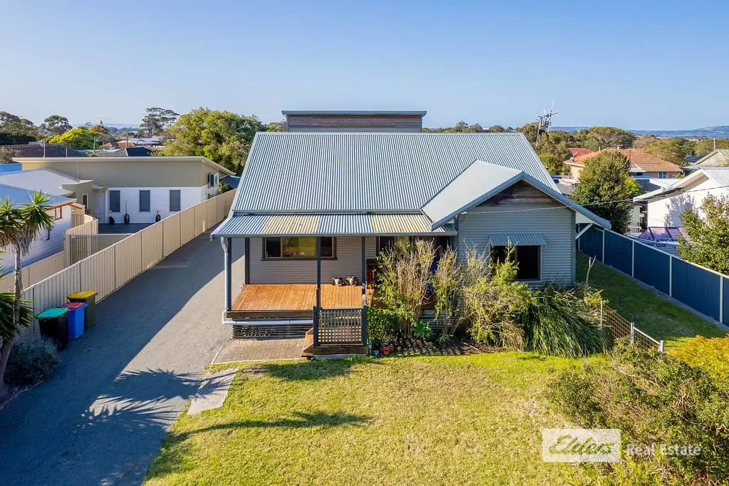 22 Angove Road, Spencer Park, WA 6330