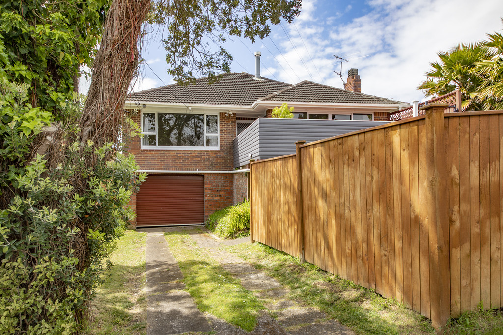 1/8 Carlton Street, Hillsborough, Auckland, 4房, 1浴