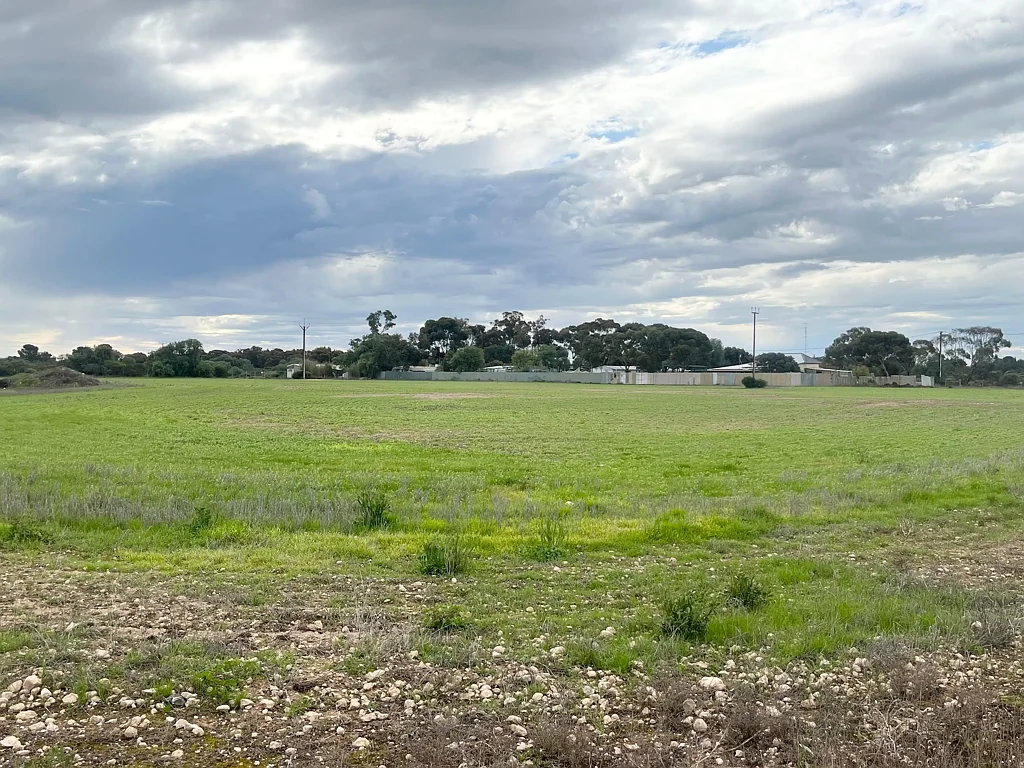 Wallaroo Mines Unique 3.2-Acre Parcel in Historic Wallaroo Mines