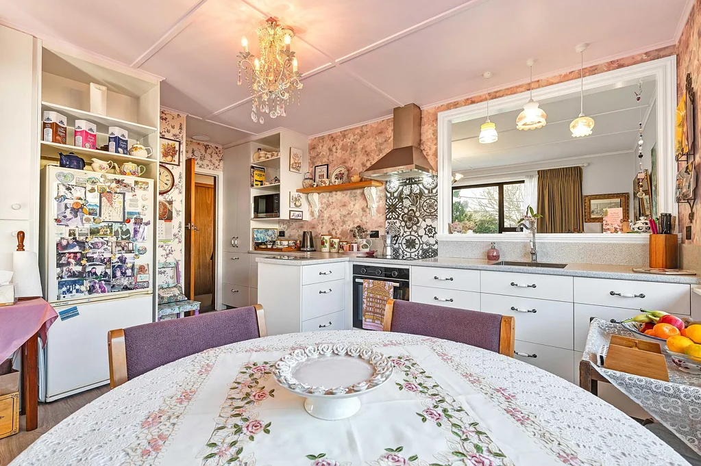 Eltham 3Phòng ngủ Be Prepared to Fall in Love with this 3 Bed Beauty
