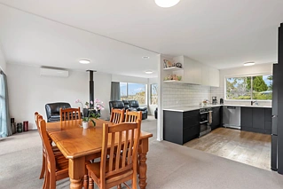 7 Highlight Parade, Te Atatu South, Waitakere City